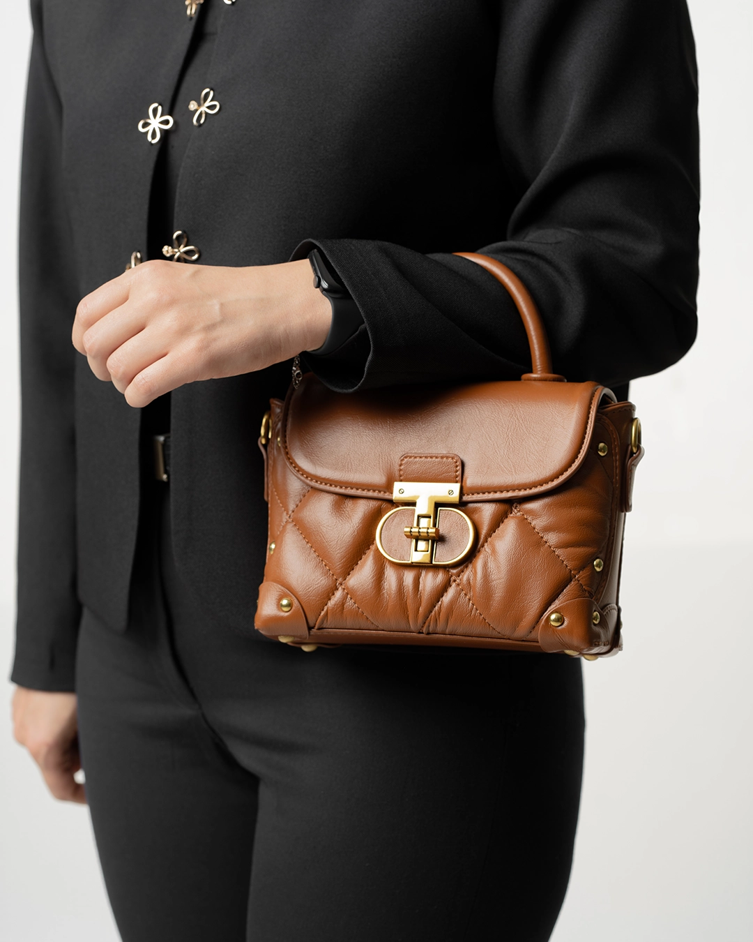 راز محبوبیت کیف زنانه؛ چرا هیچ استایلی بدون کیف کامل نیست؟